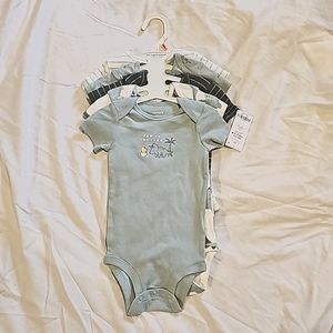 NWT Carter's 5 Piece Onesie Set Dinosaur Themed New With Tags 12 Months